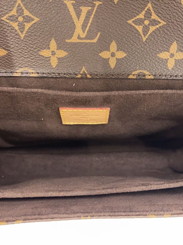 6 Louis Vuitton Shoulder Bag Brown