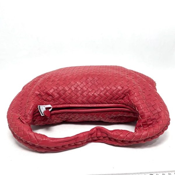 Leather Bottega Veneta Intrecciato Hobo Bag Medium Burgundy Lambskin leather