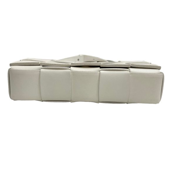 8005001053033 7 Bottega Veneta Cassette Intrecciato Leather Bag White