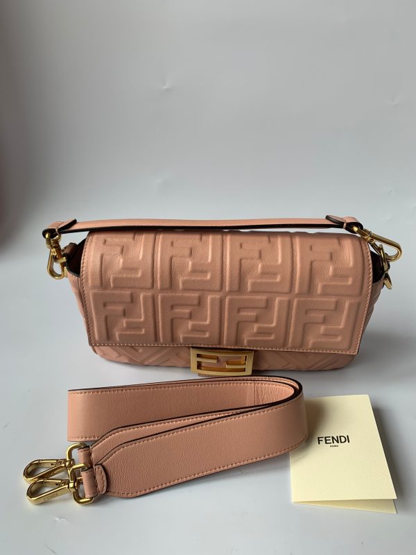 B4ACF03C 3FAB 4730 B705 A590295A1371 FENDI Baguette Rosa Bourbon Pink Leather 3D FF Motif Crossbody bag