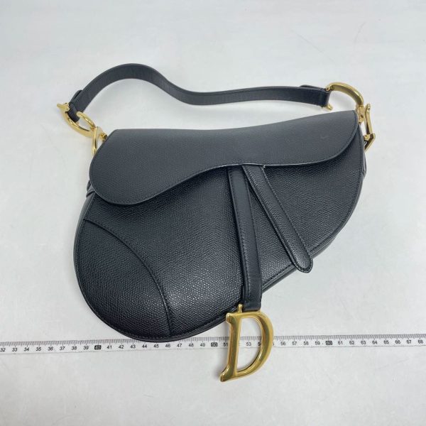 Saddle Dior Saddle Black Medium Grained Leather Handbag with Gold Hardware with Strap