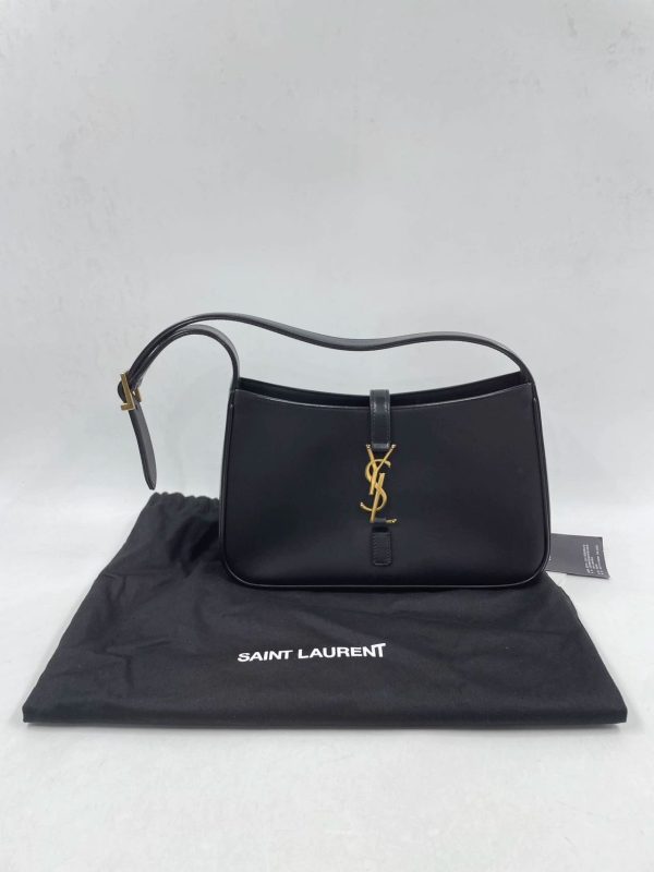 Yves Saint Laurent Hobo bag by Yves Saint Laurent Le 5 à 7 monogram Black Leather Standard Size