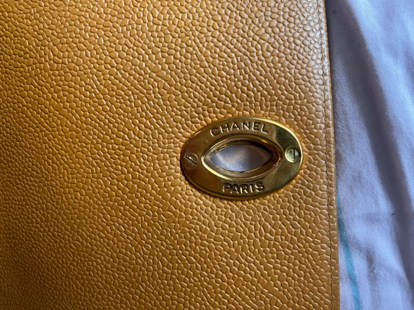 IMG 3866 Chanel Classic Flap Vintage Camel Caviar Leather 24k Gold Plated Big CC Logo