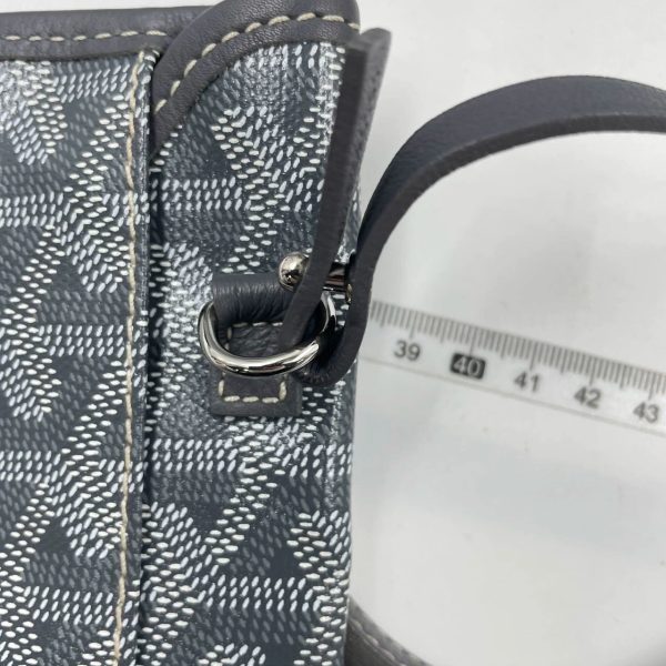 IMG 4634 Goyard Anjou PM Medium Tote Grey Reversible leather lining