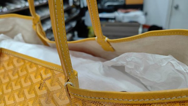 IMG 4702 Goyard Saint Louis GM Large Tote Yellow