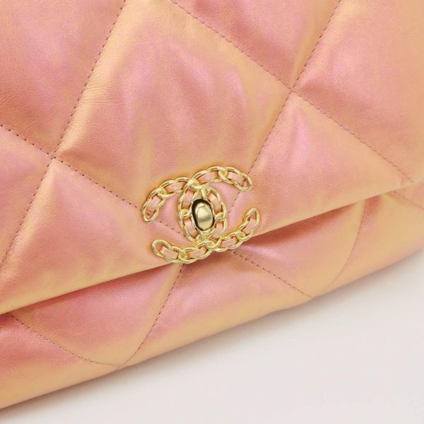 IMG 6307 Chanel 19 Bag Medium Iridescent Pink Crossbody Bag