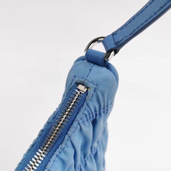 IMG 6680 c4992214 59e4 48f9 94f4 39828accc598 Prada Tessuto Nylon Gaufre Hobo Shoulder Bag Blue