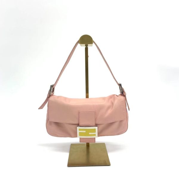 Baguette FENDI Baguette Pink Lambskin Leather