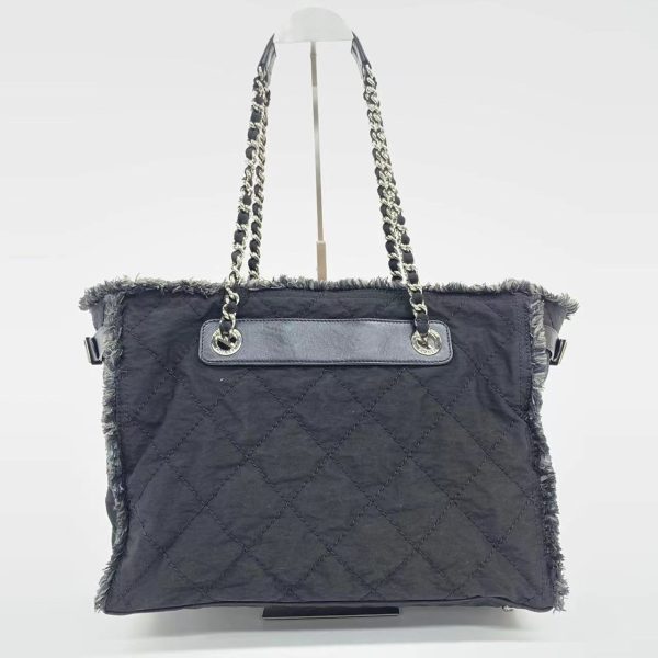 nan Chanel CC Shopping Tote Medium Blue