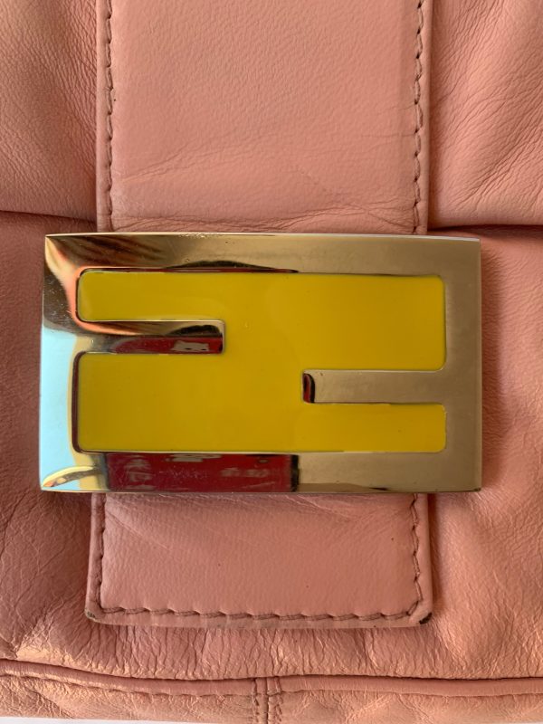 image 3db81e17 b9c6 44cf 84df 2976b60492e0 FENDI Baguette Pink Lambskin Leather