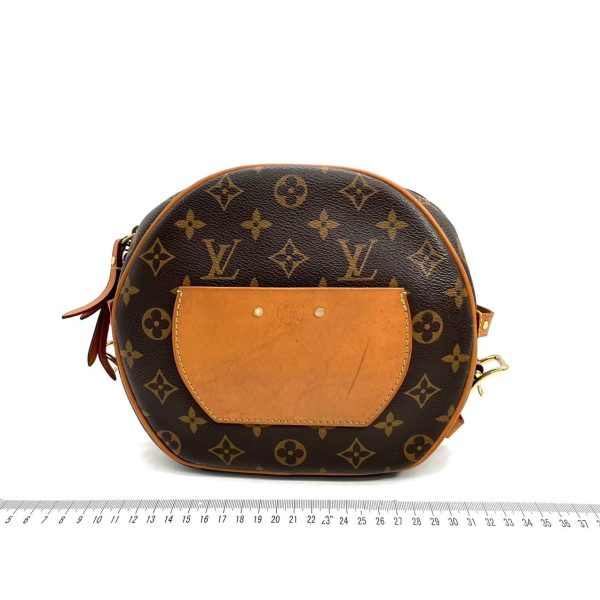 Cloth Louis Vuitton Boîte Chapeau Souple Leather Crossbody Bag MM