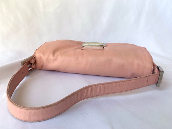 image c8cdfff0 aa1b 4436 b643 3492b37967dd FENDI Baguette Pink Lambskin Leather