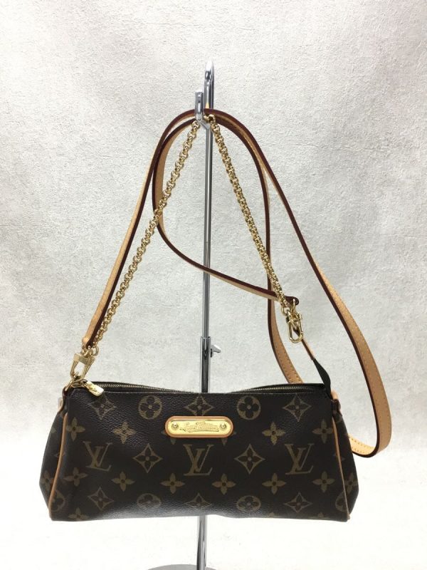 1 Louis Vuitton Handbag Brown