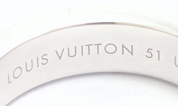 11351327 2 Louis Vuitton Empreinte Diamond Ring White Gold