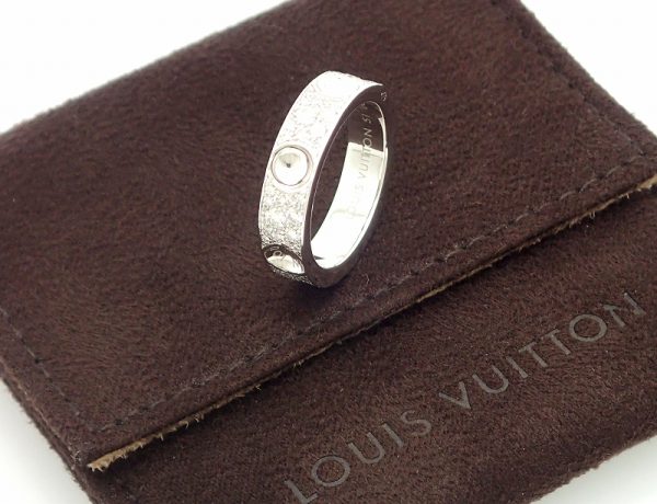 11351327 7 Louis Vuitton Empreinte Diamond Ring White Gold