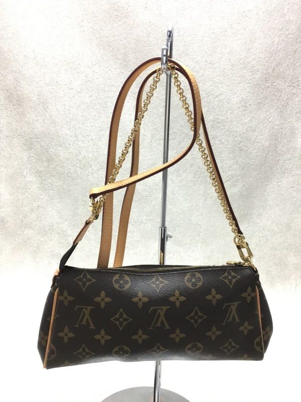 2 Louis Vuitton Handbag Brown