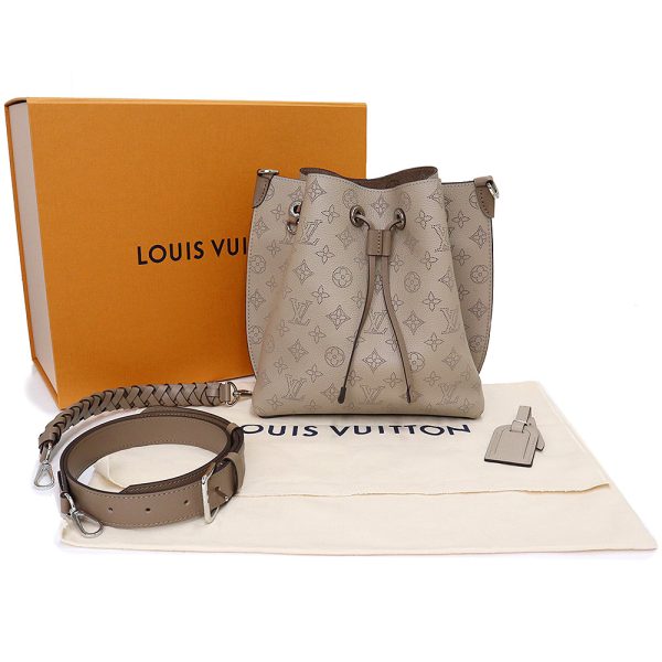 200009110019 2 LOUIS VUITTON Mulia 2way Monogram Mahina Leather Handbag Crossbody Shoulder Bag Gale Beige