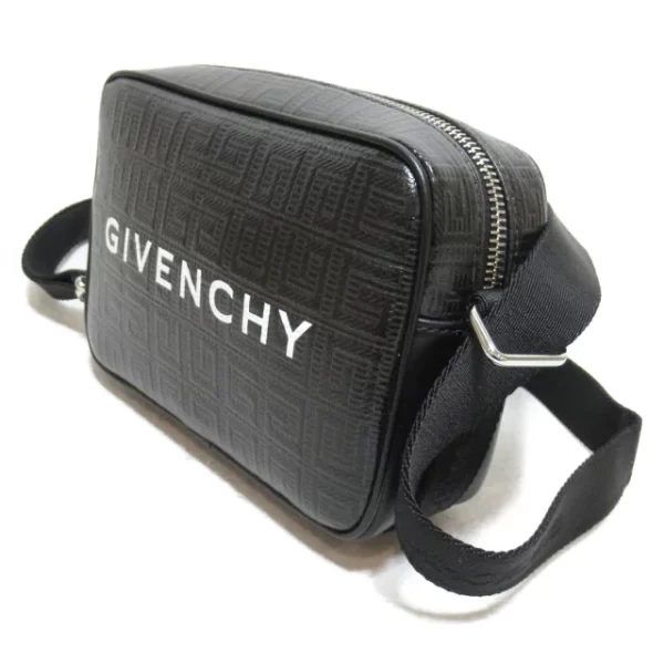 2101217538404 3 Givenchy Shoulder Bag Black