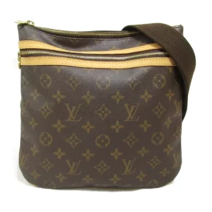 2101217850827 2 Louis Vuitton Kendall GM Taiga Bag Epicea Green