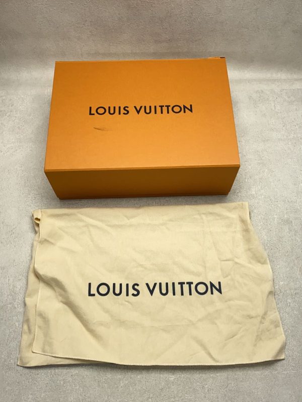 2337870508373 07 Louis Vuitton Bum Bag PVC BLK Allover pattern