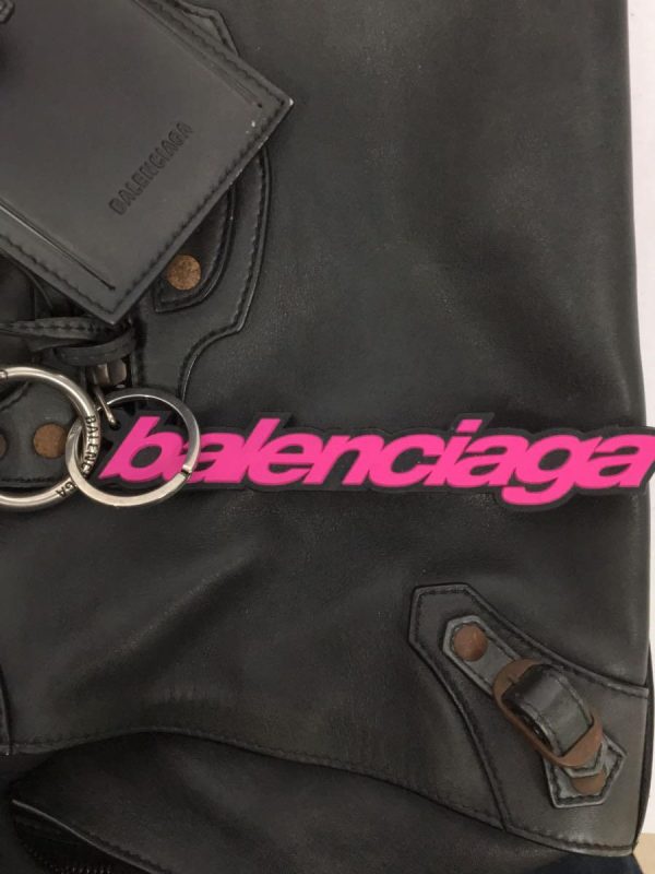 2340372843644 09 BALENCIAGA 2WAY NEO CLASSIC Medium Tote Bag