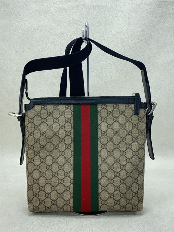 2343520257379 03 GUCCI GG Supreme Shoulder Bag