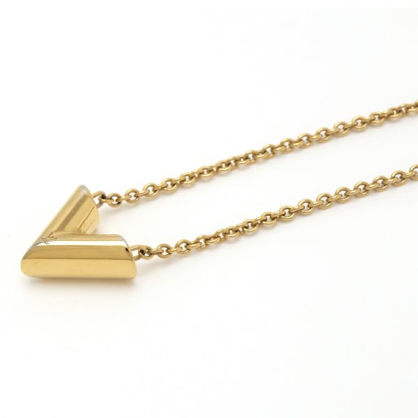 3 Louis Vuitton Essential V Necklace Pendant GP Gold