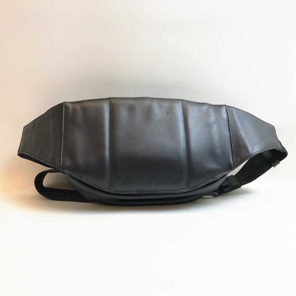 3 ot230917 3m 01 Bottega Veneta Waist Pouch Intrecciato Bag Black