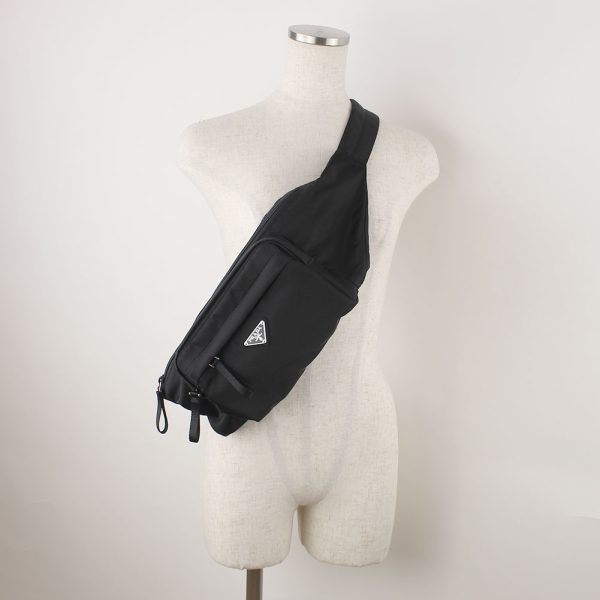 4 Prada Shoulder Pochette Nylon Waist Bag Tessuto Black