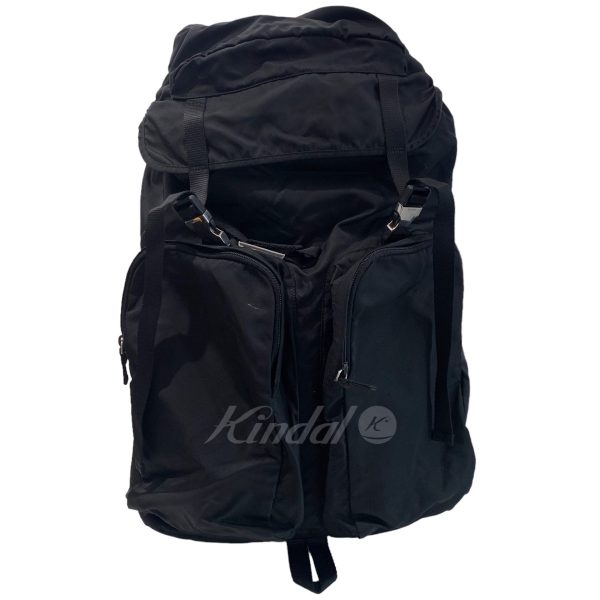 4 Prada V136 Triangular Plate Black Backpack