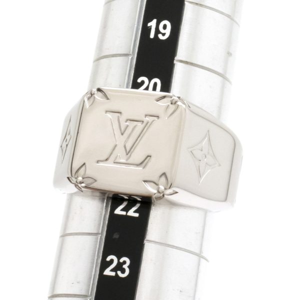 5 Louis Vuitton Signet Ring Monogram Ring Silver