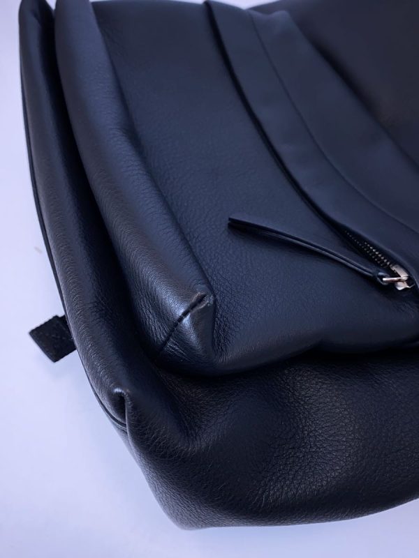 6 Balenciaga Backpack Leather Black