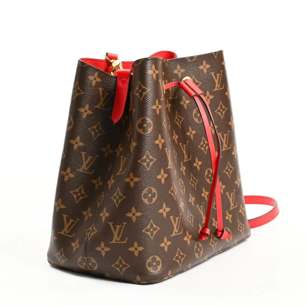 6103671 2 Louis Vuitton Neo Noe shoulder bag M44021 Coquelicot