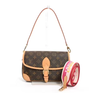 6106131 1 Louis Vuitton Monogram Fold Me Pouch Shoulder Bag