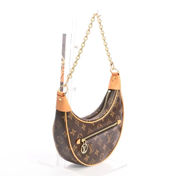 6107604 2 Louis Vuitton Loop Shoulder Bag M81098 Brown