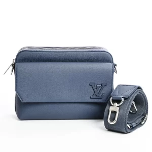 6107753 1 Louis Vuitton Baikal Clutch Bag Leather