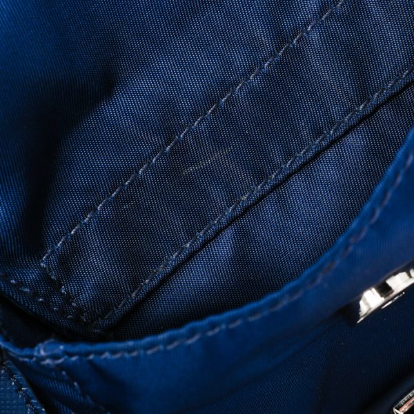 6110344 8 Prada Backpack Blue Testuto