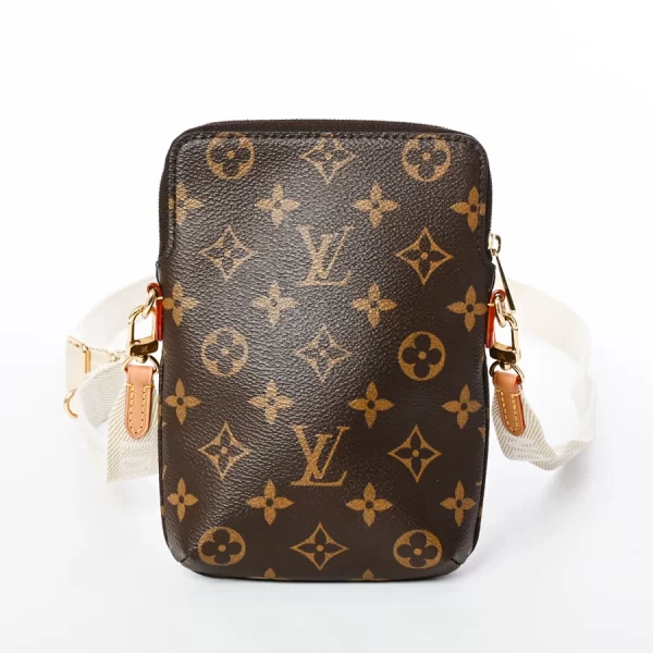 6114023 3 Louis Vuitton Utility Crossbody Shoulder Bag M80746 Brown