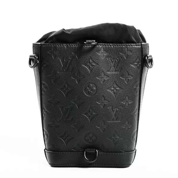 6114026 3 Louis Vuitton Noesling Shoulder Bag M82248 Black