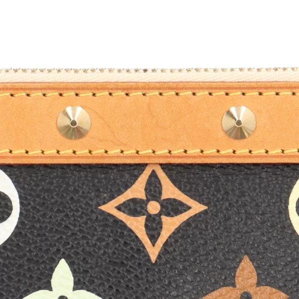 brb03130000002660 7 Louis Vuitton Pochette Accessory Monogram Handbag Multicolor