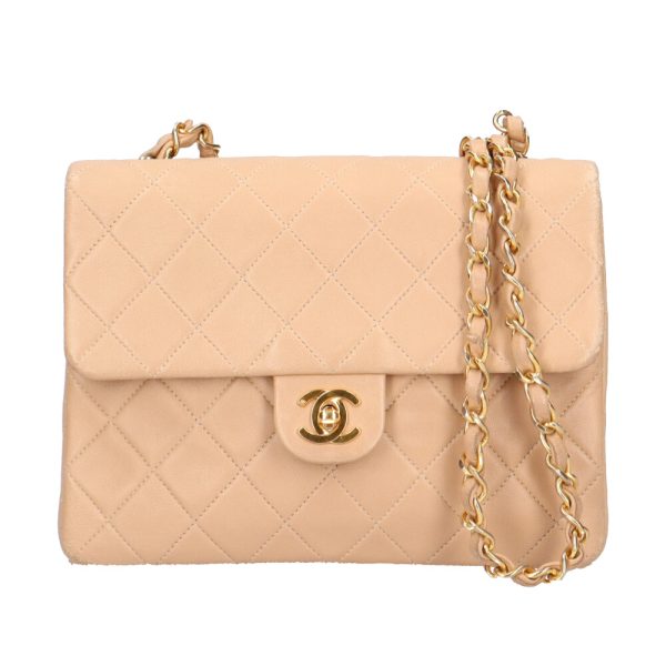 brb10010000005042 1 CHANEL Chain Matelasse Shoulder Bag Lambskin Beige