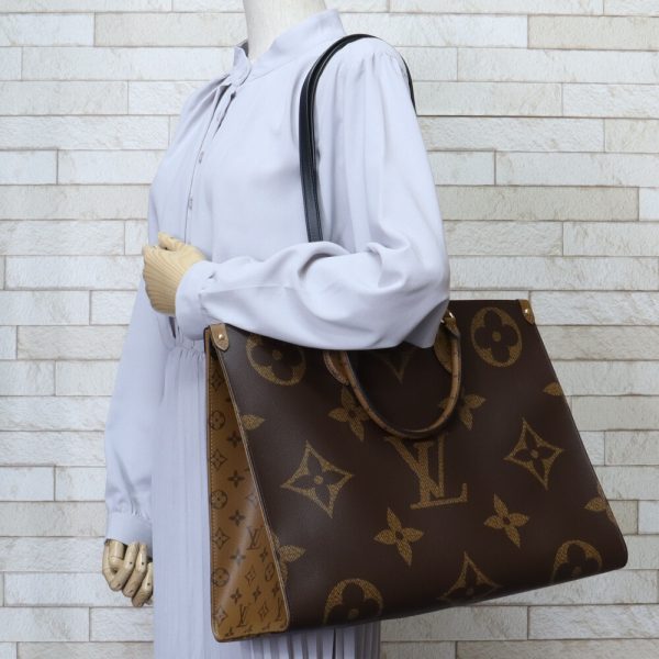 brb10010000006617 2 Louis Vuitton On the Go GM Giant Monogram Shoulder Bag Monogram Canvas Brown