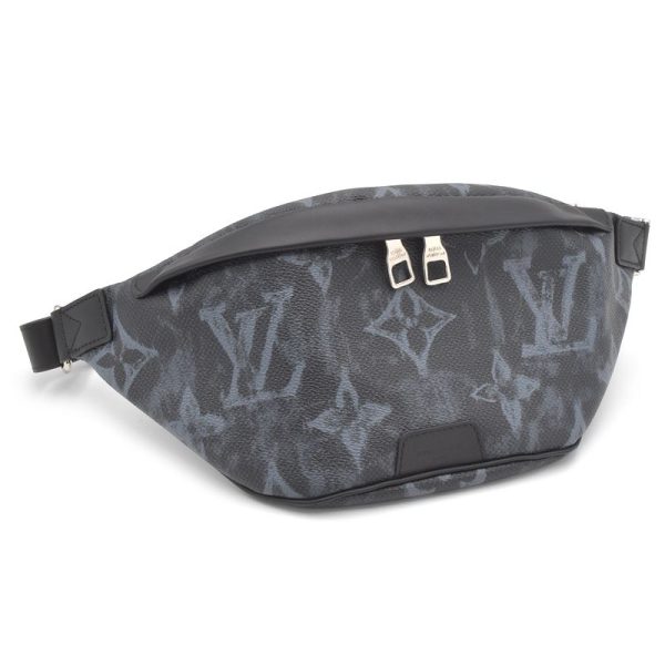 1 Louis Vuitton Discovery Bum Bag NM Waist Pouch Noir Black