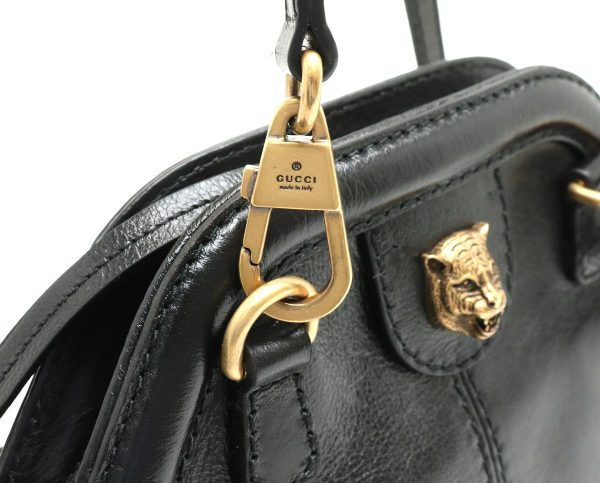 11890971 6 GUCCI GG Marmont Tiger Head Leather Shoulder Bag Black