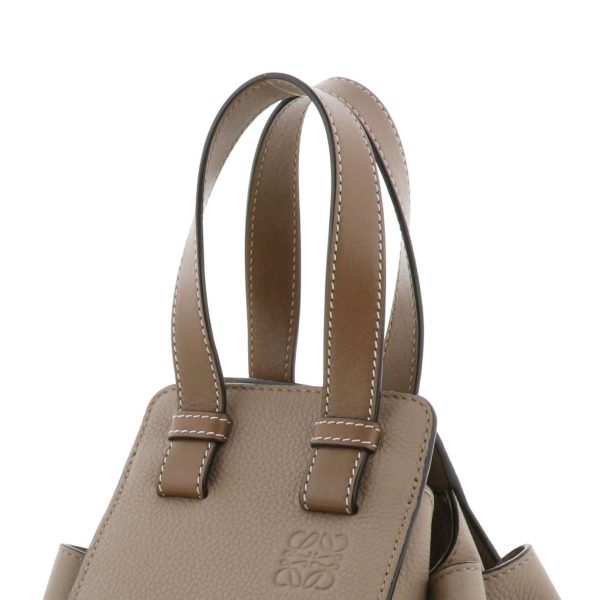 1240007026820 3 Loewe Hammock Drawstring Bag Small Shoulder Messenger Bag Beige Leather