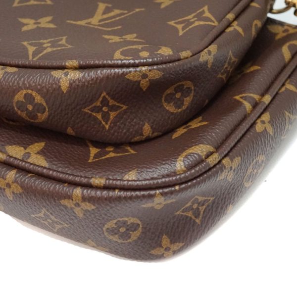 16 Louis Vuitton Multi Pochette Accessoires Bag