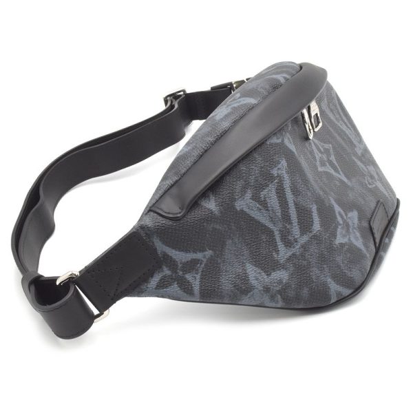 2 Louis Vuitton Discovery Bum Bag NM Waist Pouch Noir Black
