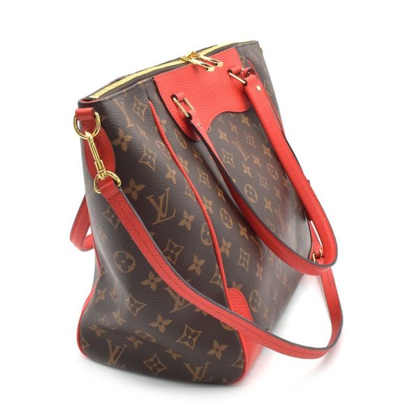 2 Louis Vuitton Estrella MM Leather Shoulder Bag Brown