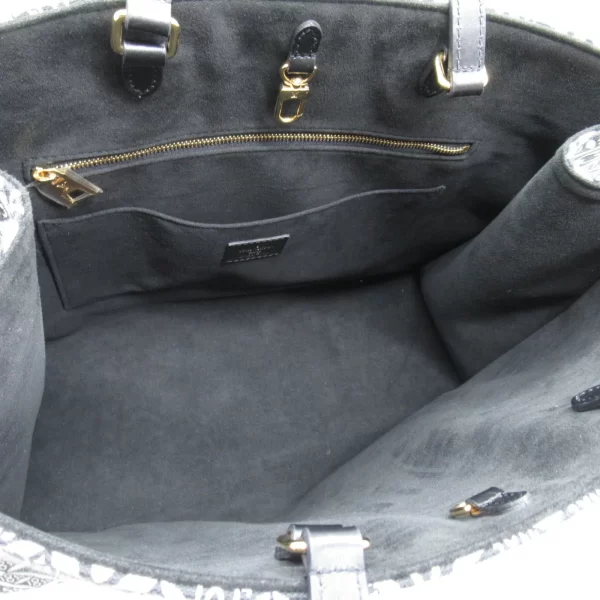 2100301126466 2 Louis Vuitton Onthego Monogram Jacquard Tote Bag Black