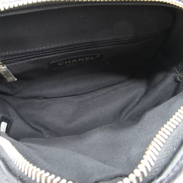 2101217841689 2 Chanel Womens Chain Lambskin Shoulder Bag Black